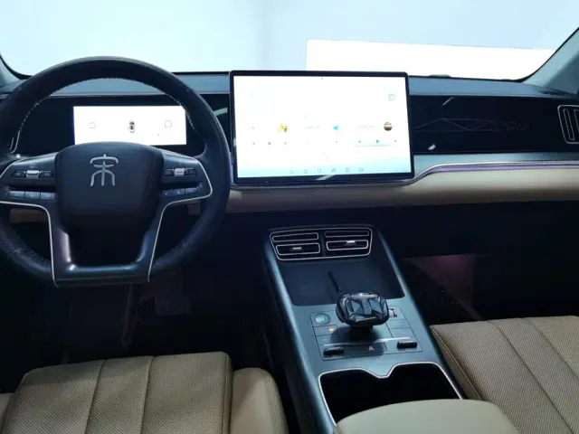 BYD Song Pro — Фото автомобиля 12