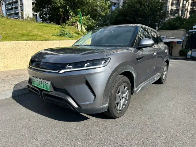 Фотография автомобиля — BYD Yuan UP