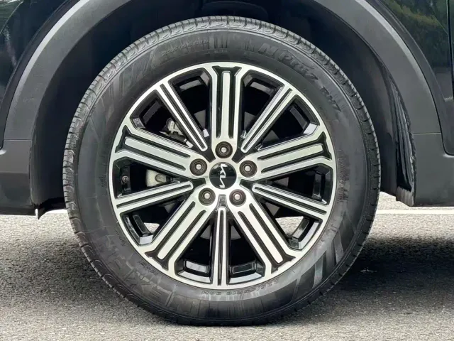Kia Sportage — Фото автомобиля 9