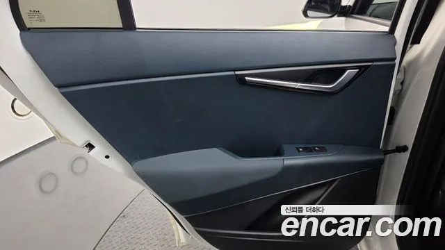 Kia Niro The All New — Фото автомобиля 14
