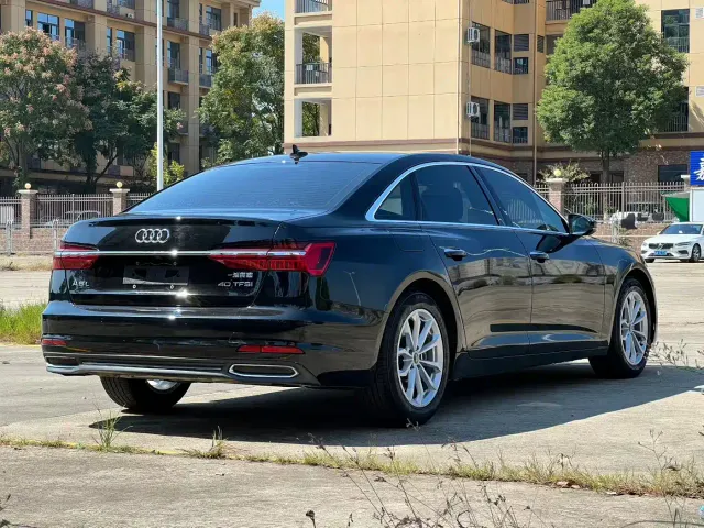 Audi A6L — Фото автомобиля 9