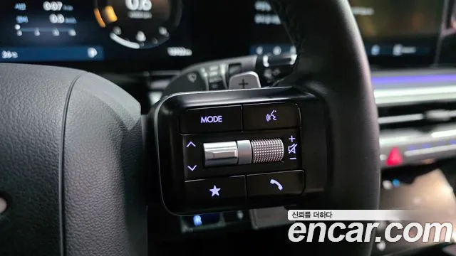 Hyundai Grandeur GN7 — Фото автомобиля 30