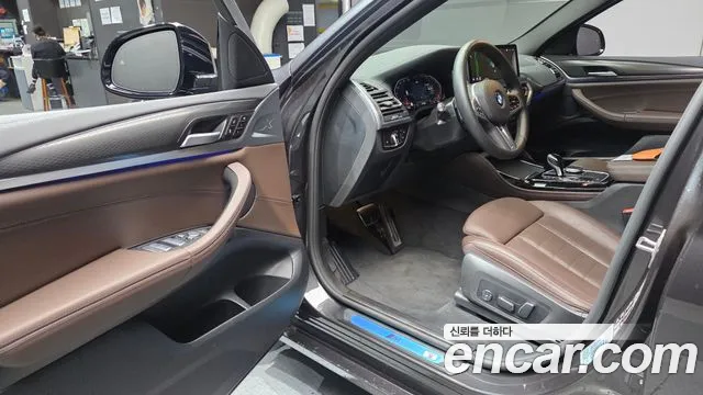 BMW X4 xDrive20i M Sport — Фото автомобиля 10