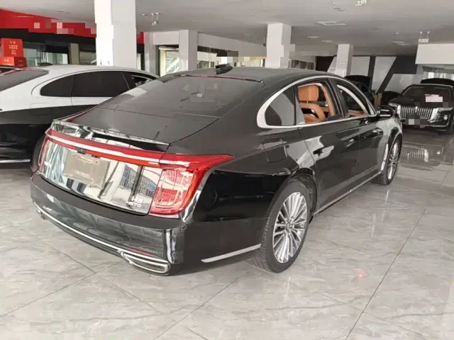 Hongqi H9 — Фото автомобиля 6