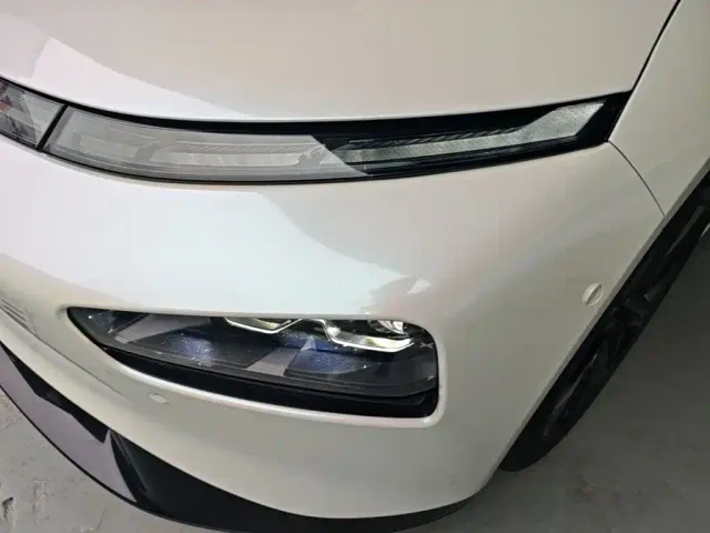 Xpeng P7 — Фото автомобиля 23