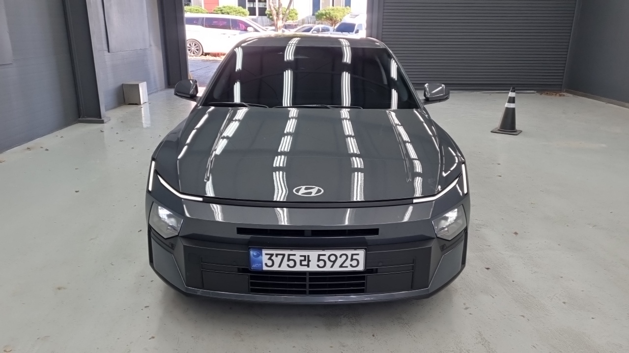 Hyundai Avante (CN8) — Фото автомобиля 3
