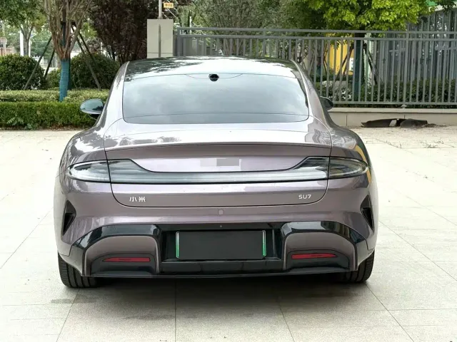 Xiaomi SU7 — Фото автомобиля 6
