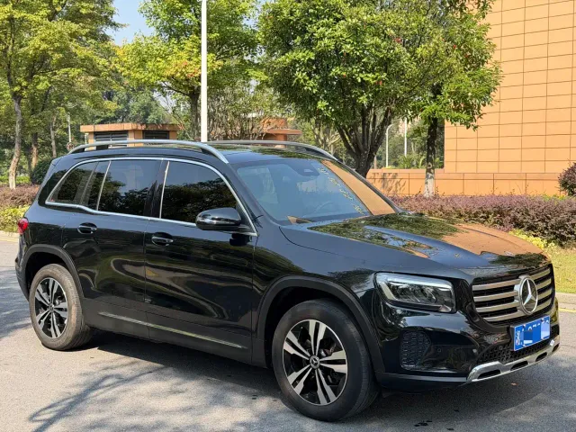 Mercedes-Benz GLB-Class — Фото автомобиля 3