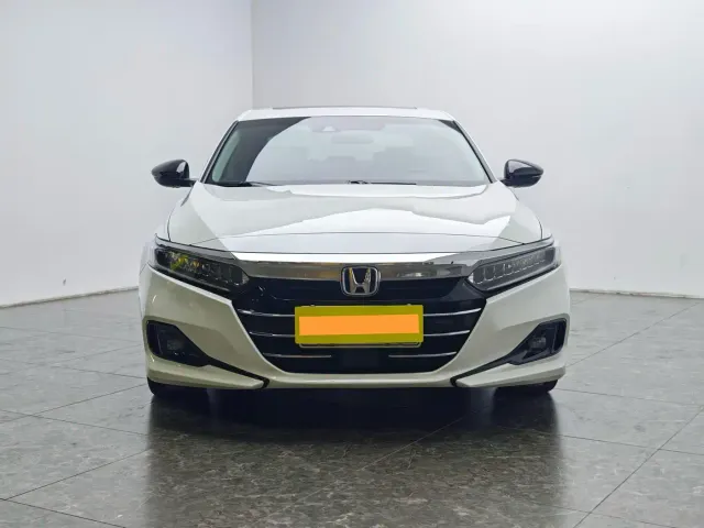 Honda Accord — Фото автомобиля 5