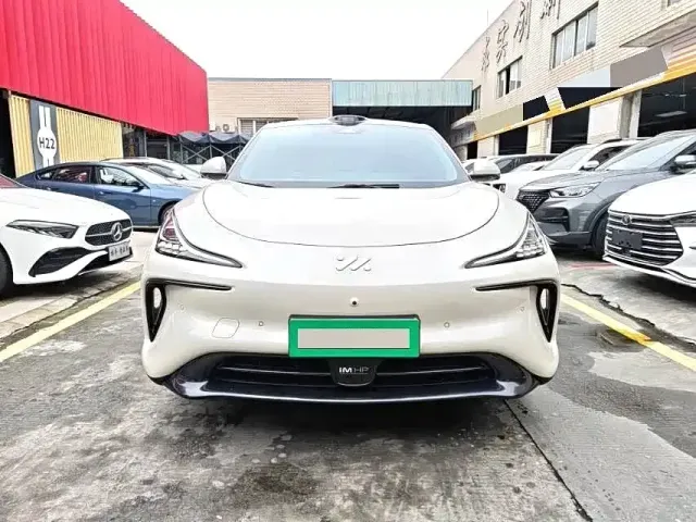IM Motors LS6 — Фото автомобиля 2