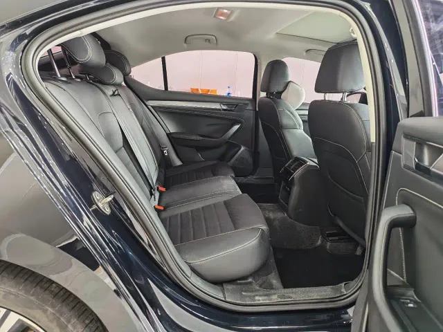 Skoda Superb — Фото автомобиля 9
