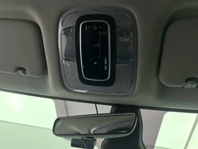 Hyundai Elantra — Фото автомобиля 14