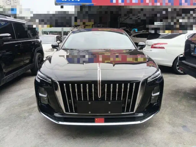 Hongqi H5 PHEV — Фото автомобиля 2