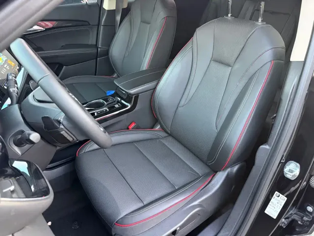 Buick Envision S — Фото автомобиля 10
