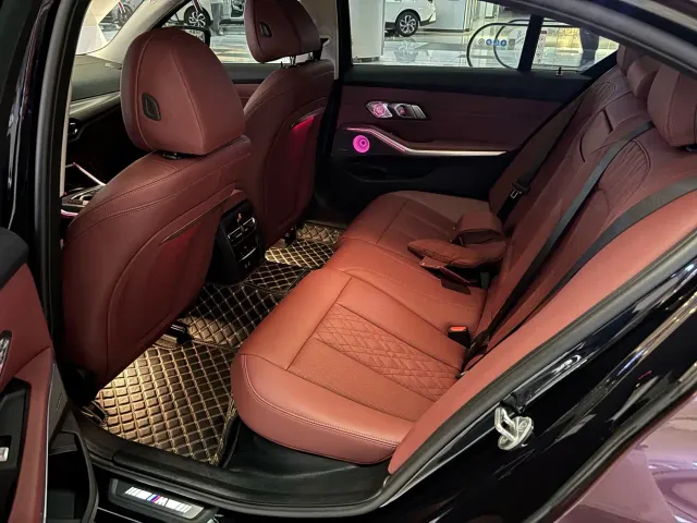 BMW 3 Series — Фото автомобиля 5