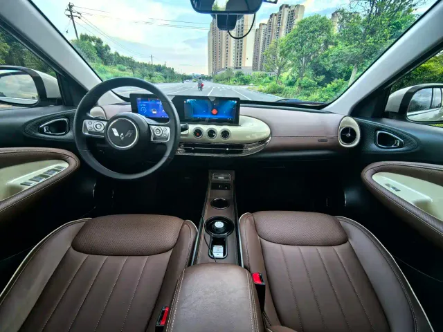 Wuling Bingo — Фото автомобиля 8