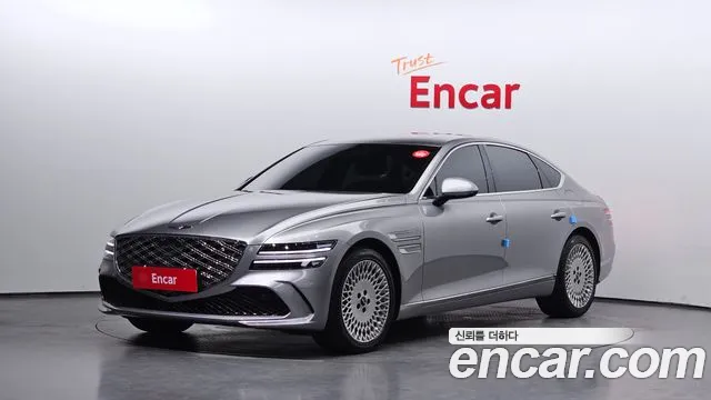 Фотография автомобиля — Genesis G80 RG3