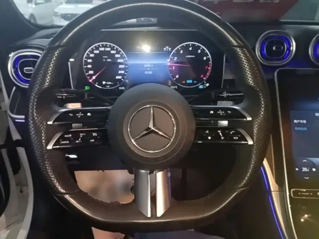 Mercedes-Benz C-Class — Фото автомобиля 10