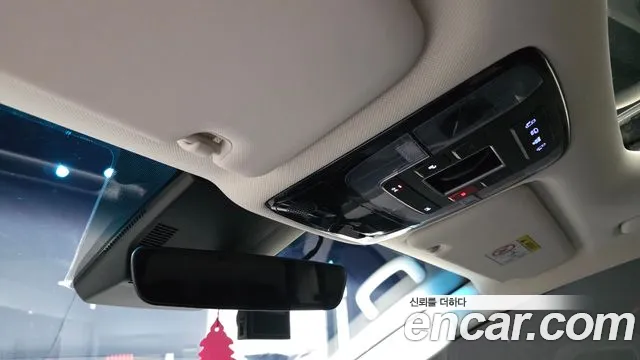 Hyundai Staria New — Фото автомобиля 27