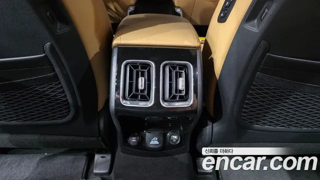 Kia Sorento Sorento 4-е поколение Дизель 2.2 2WD — Фото автомобиля 30