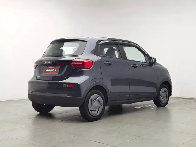 Leapmotor T03 — Фото автомобиля 2