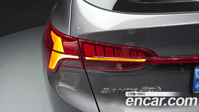 Hyundai Santafe — Фото автомобиля 22