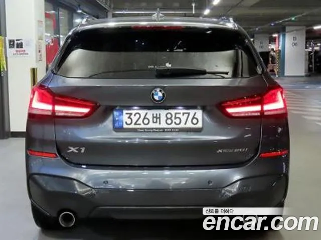 BMW X1 — Фото автомобиля 5