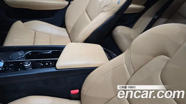 Вольво S60 S60 третьего поколения B5 Ultimate Bright — Фото автомобиля 26