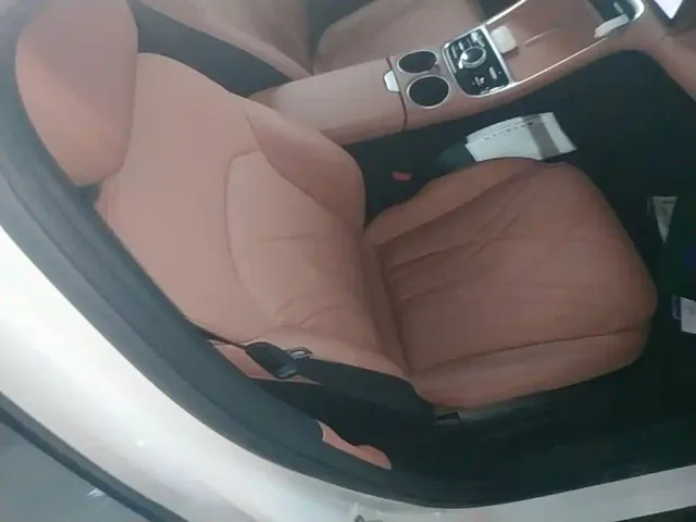 Geely Galaxy L6 — Фото автомобиля 24