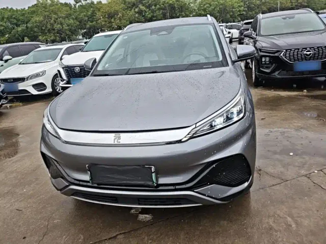 BYD Yuan PLUS — Фото автомобиля 2