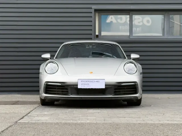Porsche 911 — Фото автомобиля 3