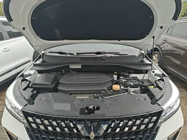Wuling Xingchi — Фото автомобиля 19