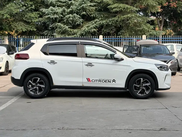 Citroen C3-XR — Фото автомобиля 16