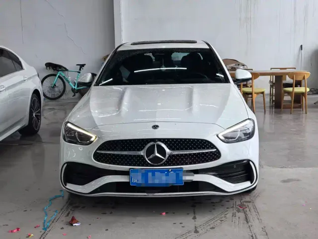 Mercedes-Benz C-Class — Фото автомобиля 2