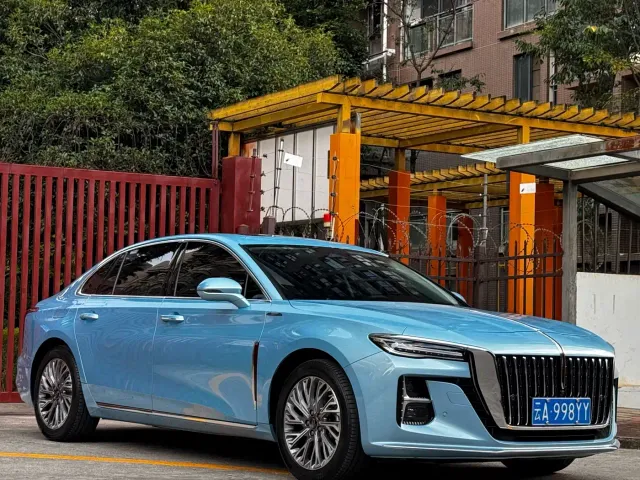 Hongqi H5 — Фото автомобиля 3