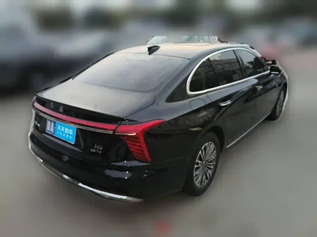 Hongqi H5 — Фото автомобиля 2