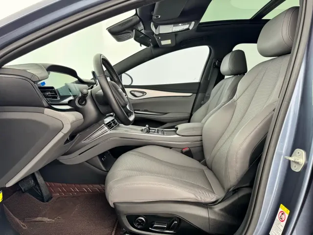 BYD Seal 07 DM-i — Фото автомобиля 7