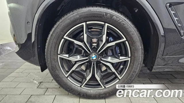 BMW X4 xDrive20i M Sport — Фото автомобиля 4