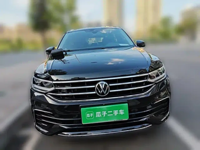 Volkswagen Tiguan L — Фото автомобиля 23