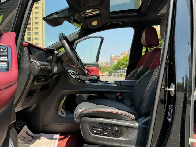 GAC Trumpchi M8 — Фото автомобиля 23