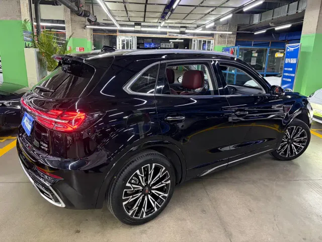 Hongqi HS5 — Фото автомобиля 4