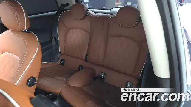 Mini Cooper — Фото автомобиля 26