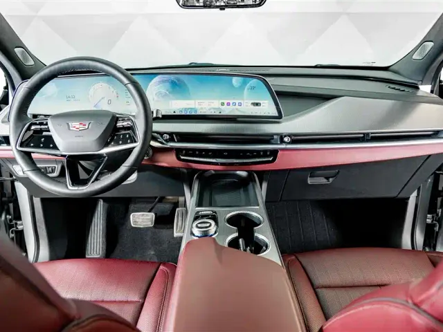 Cadillac XT5 — Фото автомобиля 13