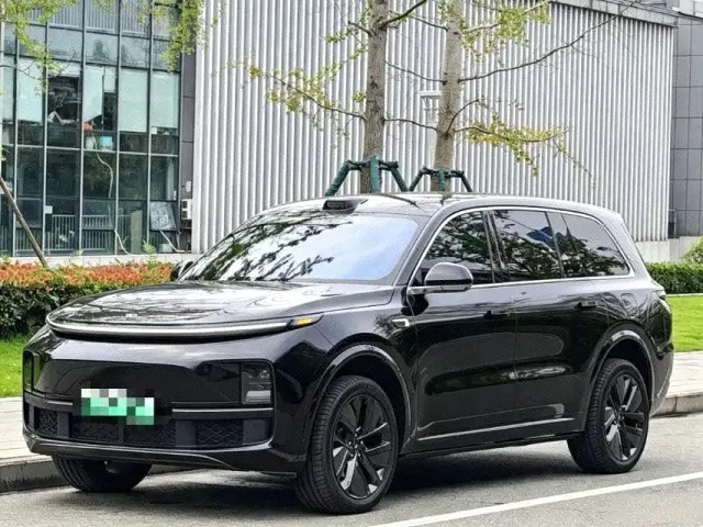 Фотография автомобиля — Li Auto L9