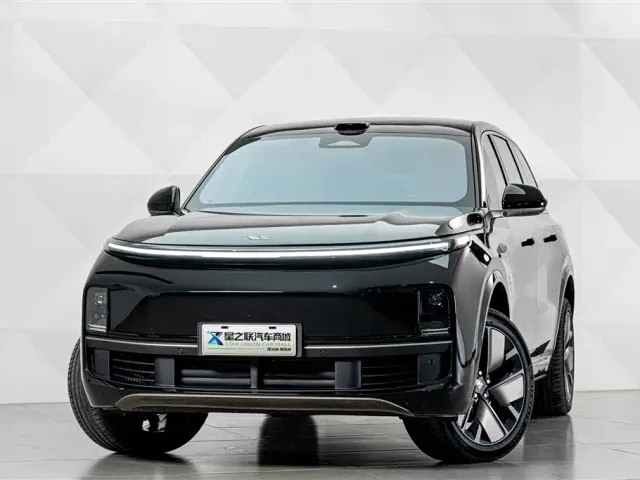 Li Auto L9 — Фото автомобиля 2