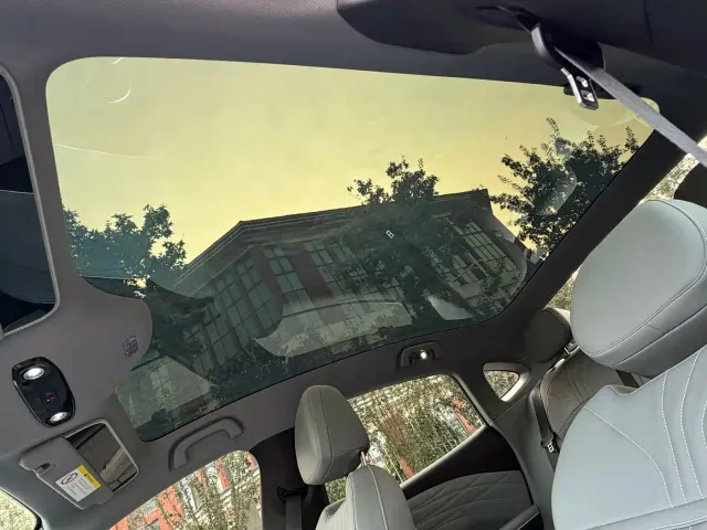 Geely Galaxy E8 — Фото автомобиля 12