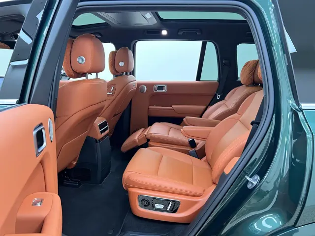 Li Auto L9 — Фото автомобиля 15