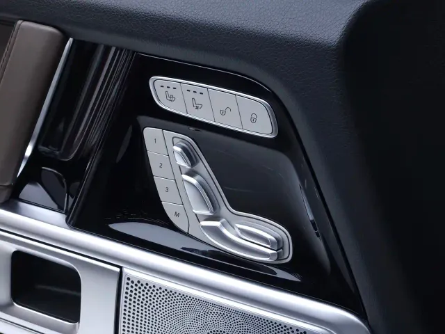 Mercedes-Benz G-Class — Фото автомобиля 11