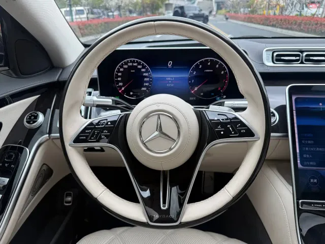 Mercedes-Benz Maybach S-Class — Фото автомобиля 9