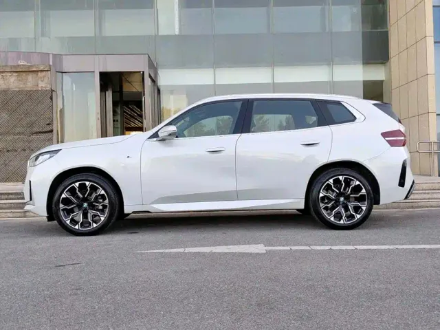 BMW X3 — Фото автомобиля 4